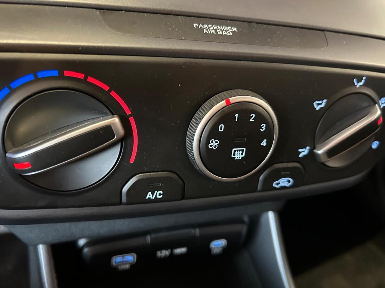 Hyundai i20 CONNECTLINE 1.2 MPI MT KM 0