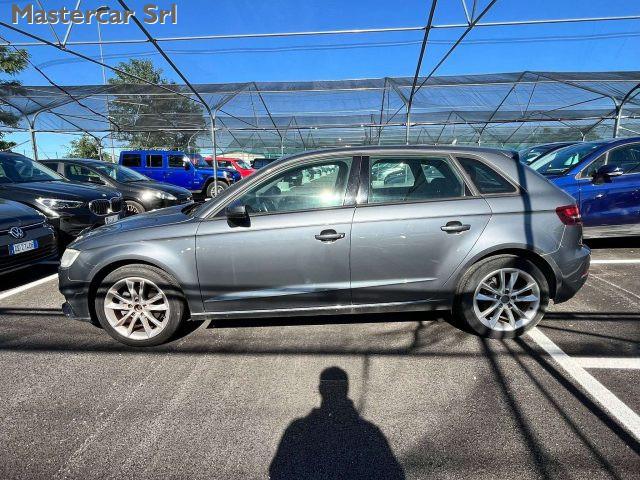 AUDI A3 A3 Sportback 1.6 tdi Business 110cv targa FE953GD