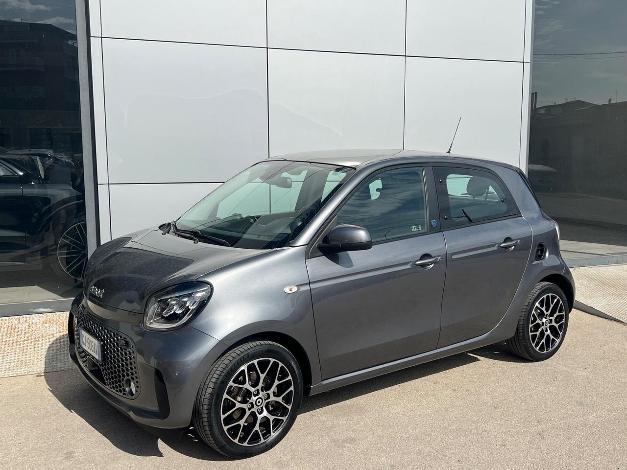 smart forFour eq Passion 22kW possibilità noleggio no scoring