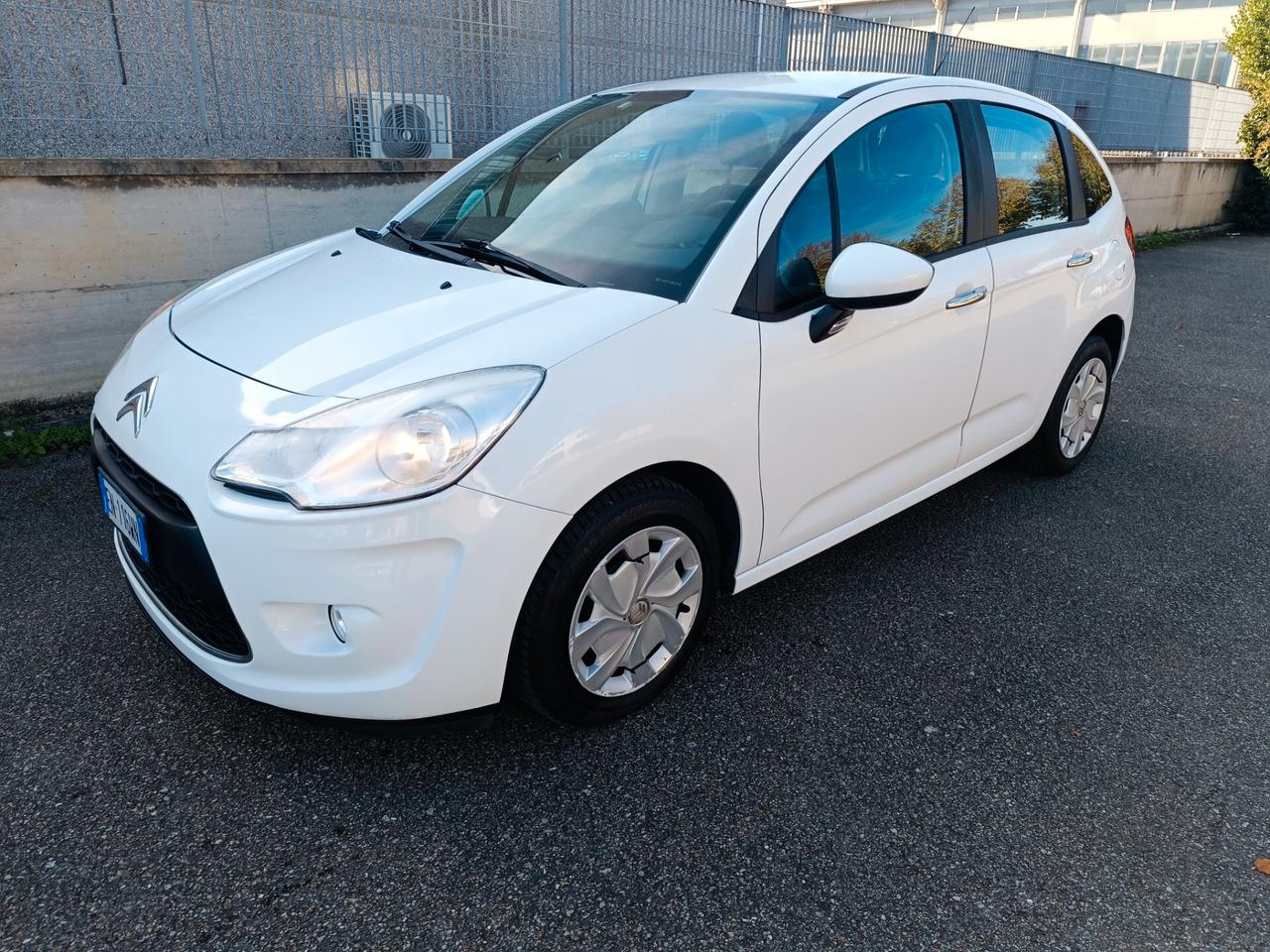 Citroen C3 1.2 del 2013 SOLAMENTE 77.000 KM