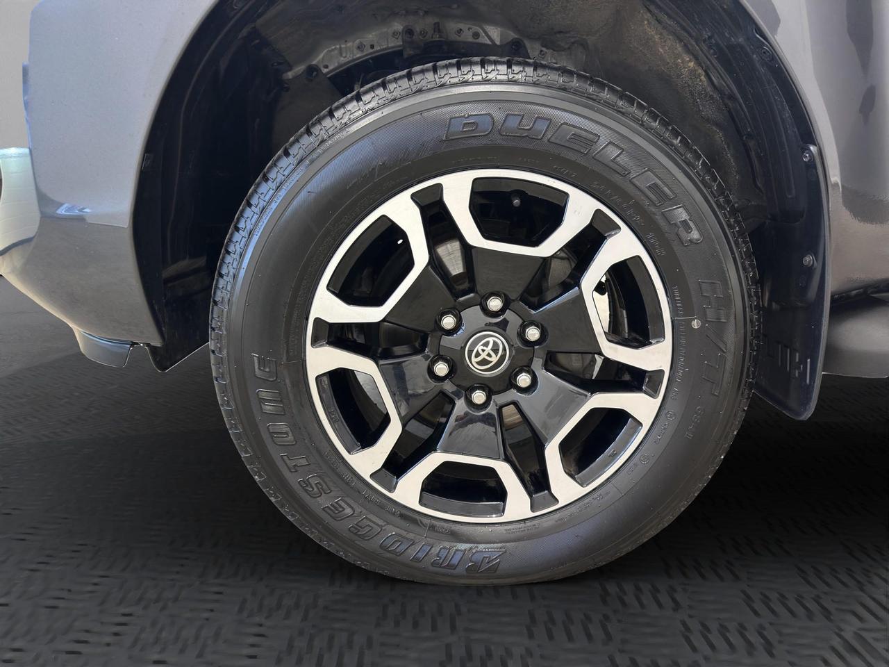 Toyota Hilux 2.4 d-4d M DC 4WD EXECUTIVE