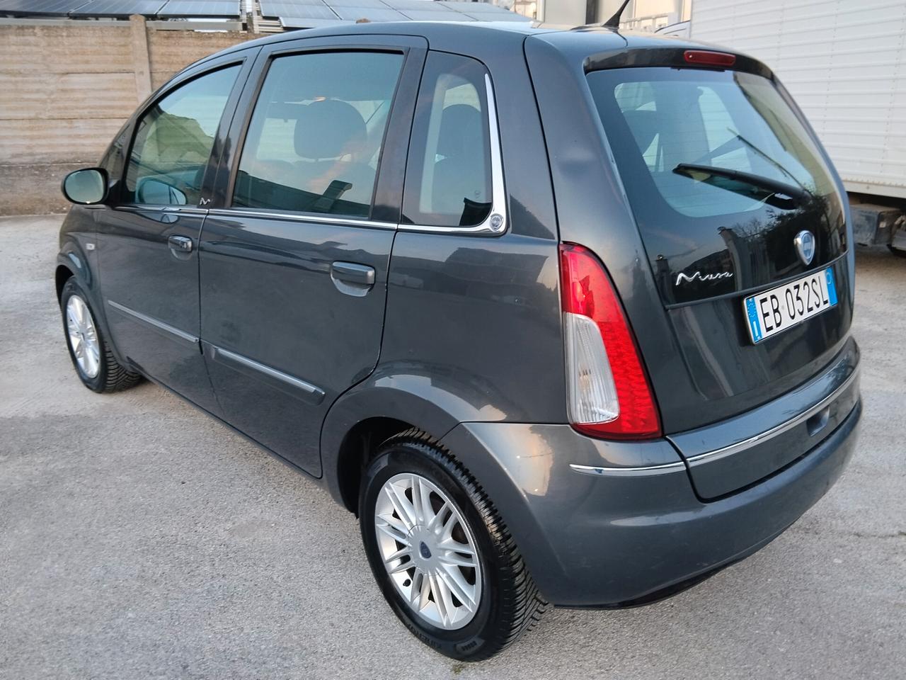 Lancia MUSA 1.3 Mjt 16V 95 CV S&S DPF Oro