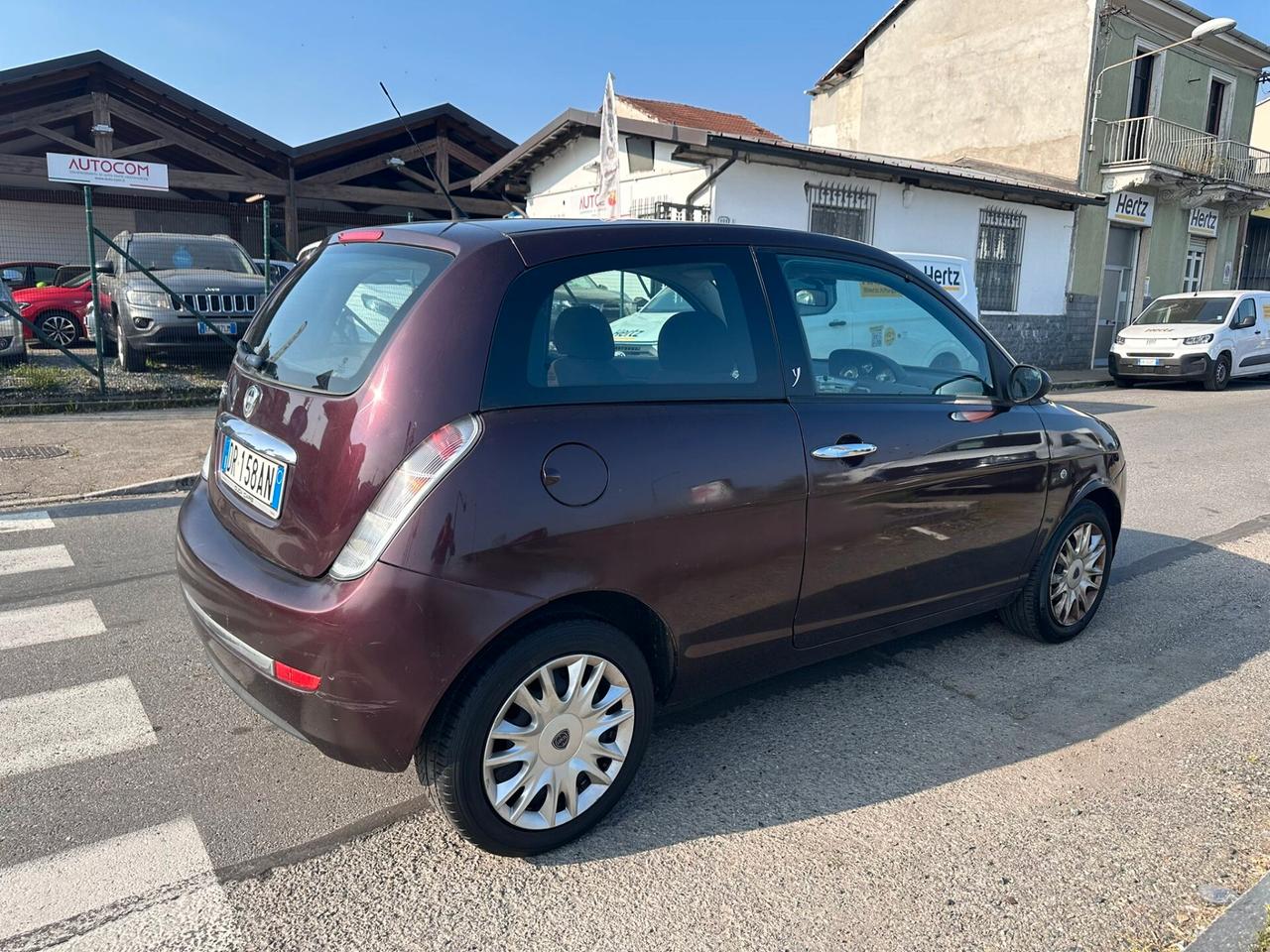 Lancia Ypsilon 1.2 Versus