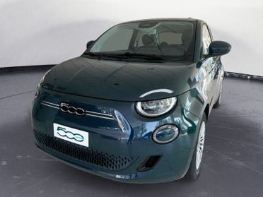 FIAT 500 Nuova Hatchback My23 La Nuova - 320 Berlina