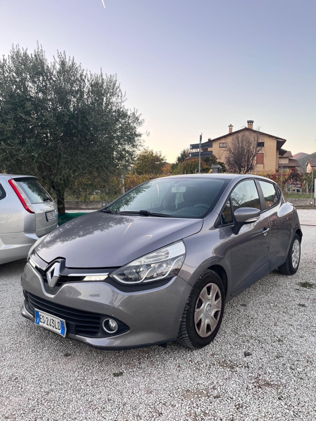 Renault Clio 1.5 Diesel PERFETTA SI NEOPATENTATI