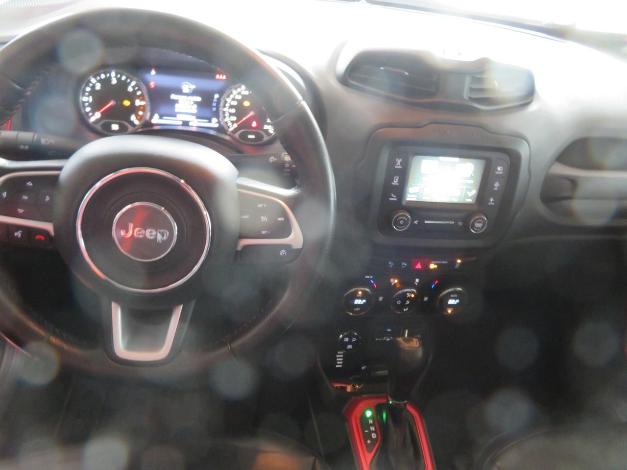 Jeep Renegade 2.0 Mjt 170CV 4WD Active Drive Low Trailhawk