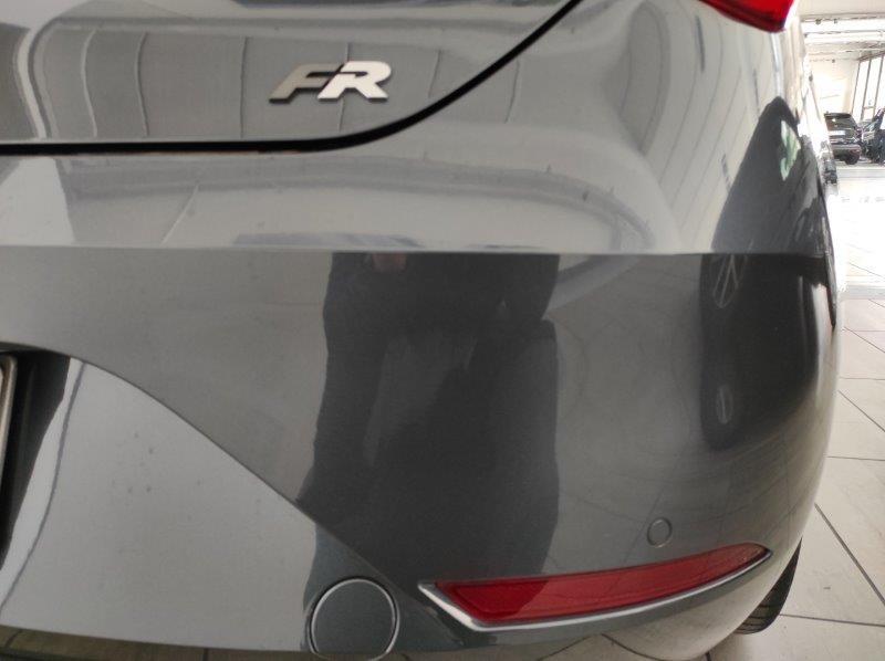 SEAT Leon 4ª serie - Leon 1.5 eTSI 150 CV DSG FR