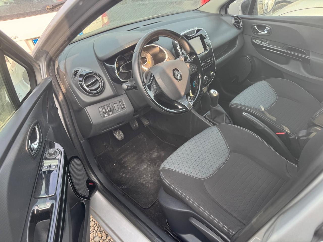 Renault Clio Sporter 1.2 75CV Wave