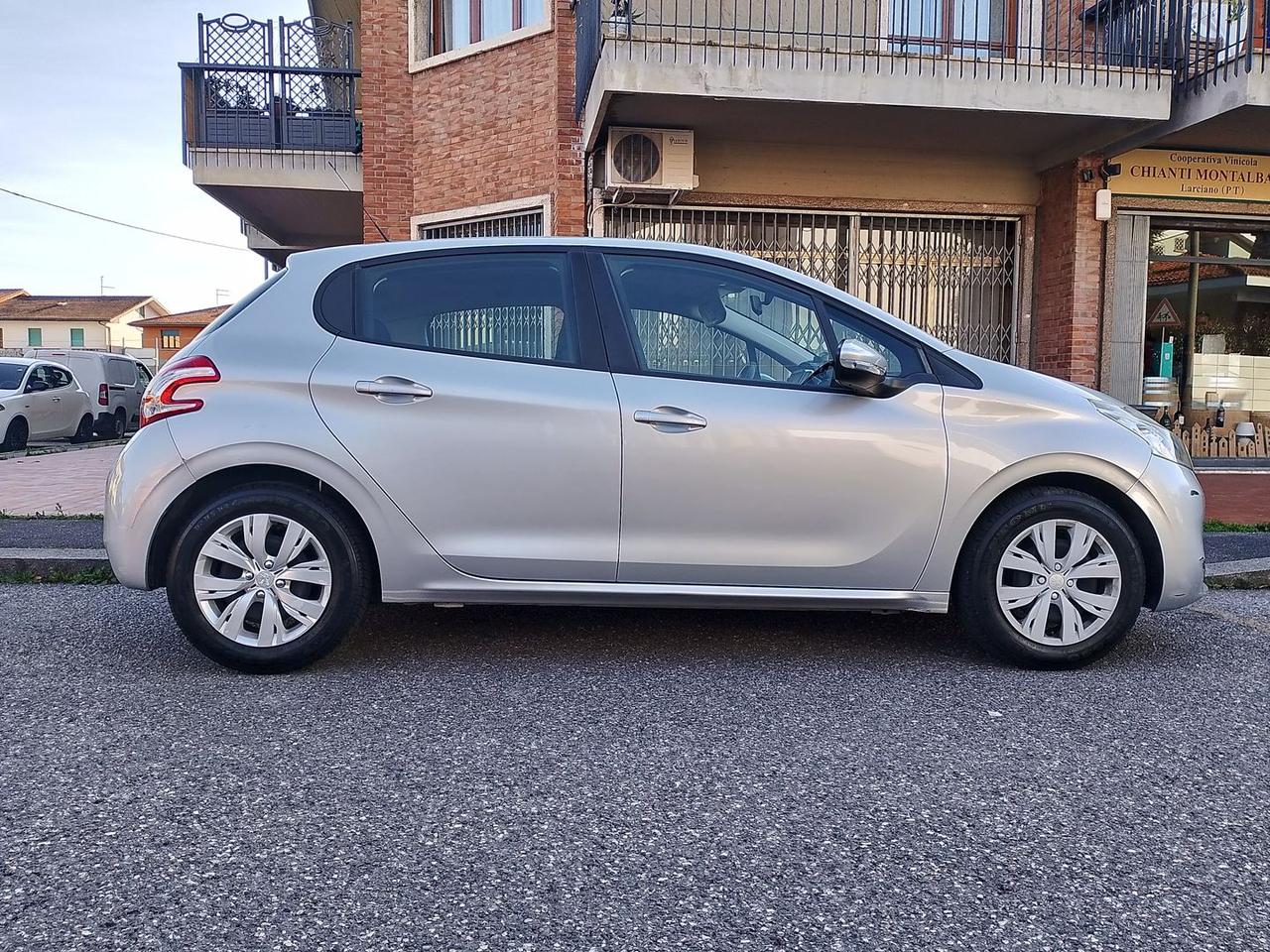 Peugeot 208 Active 1.2 VTI 82