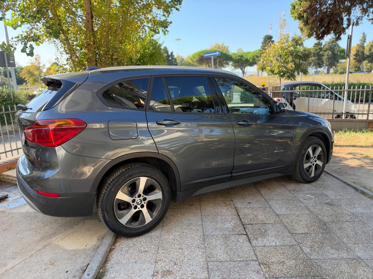 Bmw X1 sDrive18d Business
