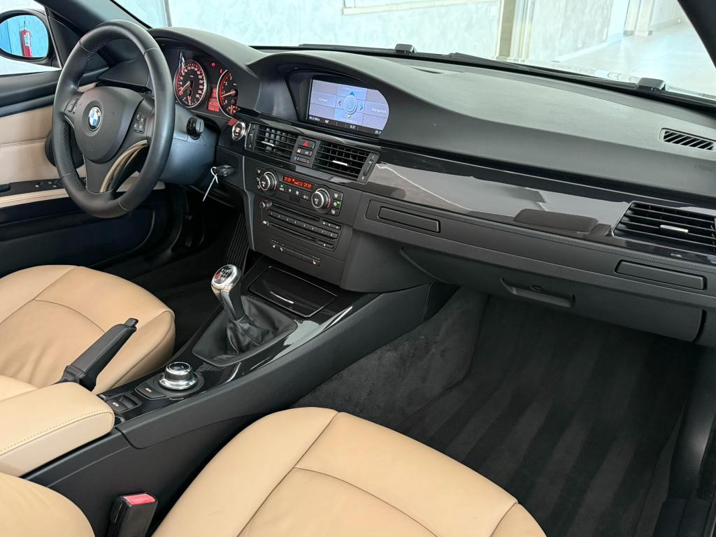 BMW 335 i cat Cabrio Futura - CAMBIO MANUALE -