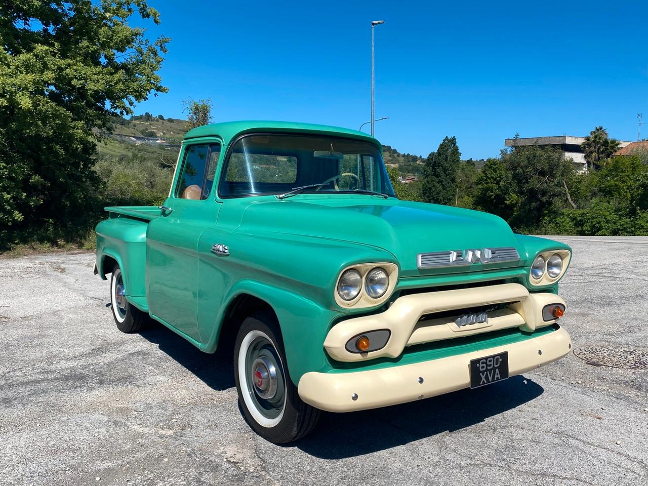 GMC 100 PICK UP