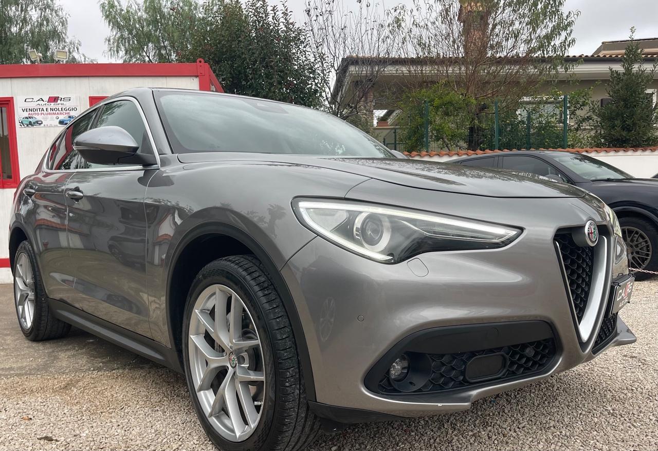 Alfa Romeo Stelvio Executive AT8 Q4 2.2 TurboDiesel 210cv