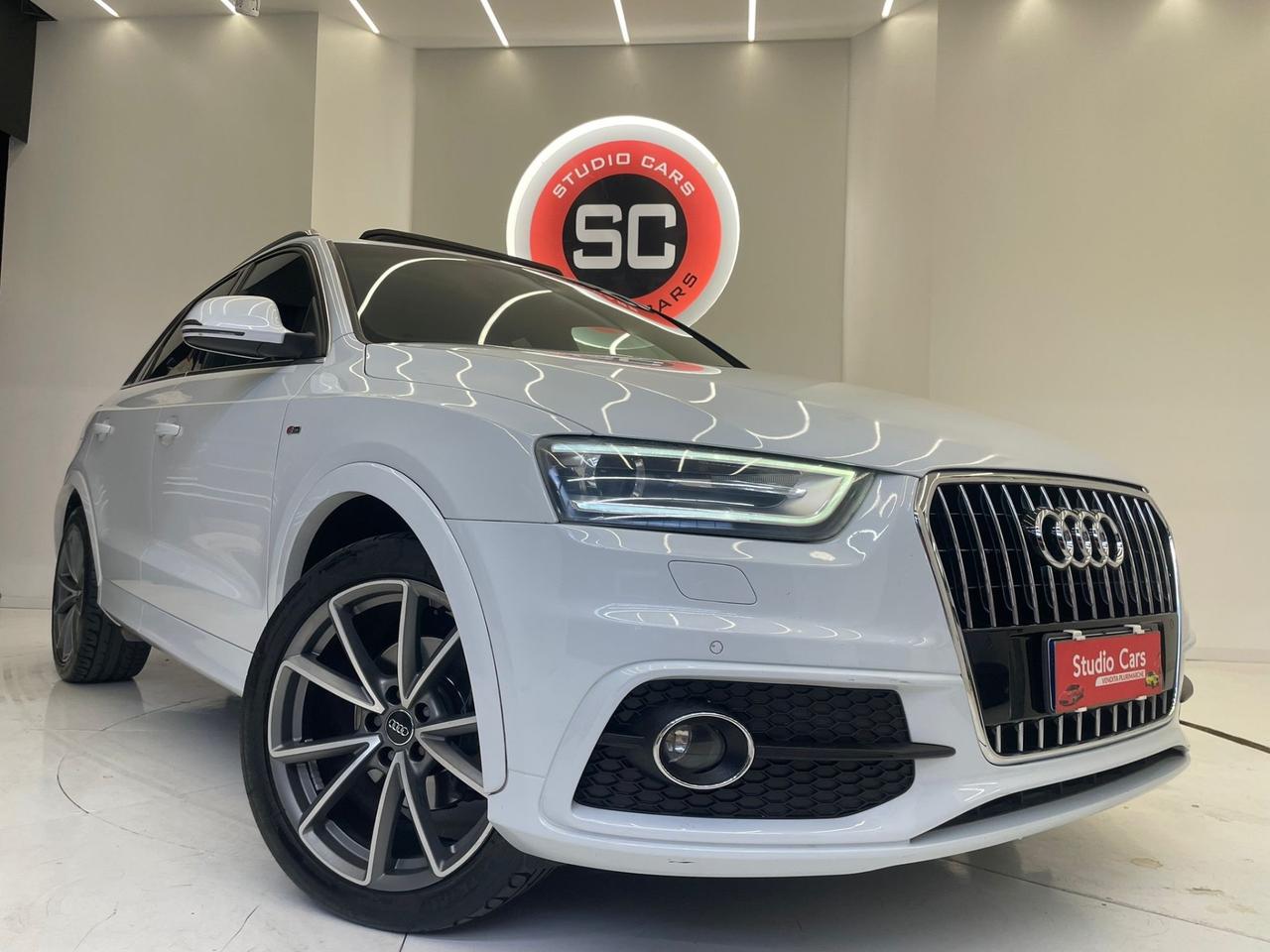 Audi Q3 2.0 tdi S-Line Quattro 177cv S-Tronic