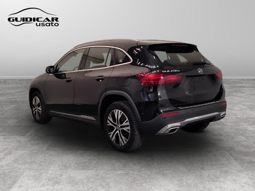 Mercedes-Benz GLA-H247 2023 - GLA 250 e phev Progressive Advanced auto