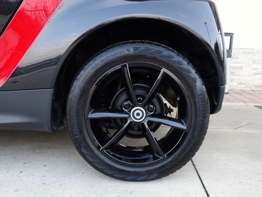 SMART forTwo 1.0 mhd XCLUSIVE Brabus Style UNIPRO