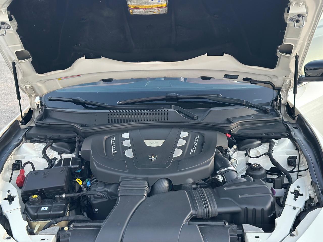 Maserati Ghibli 2016 3.0 V6 Diesel 275 CV Da Vetrina