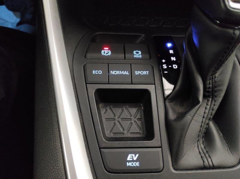 TOYOTA RAV4 5ª serie - RAV4 2.5 HV (218CV) E-CVT 2WD Business