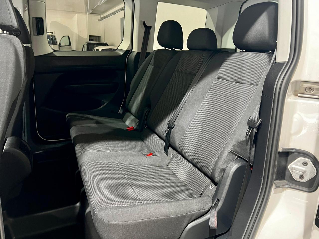 VW CADDY KOMBI 2.0TDI 122cv 4MOTION 5P 90.000KM