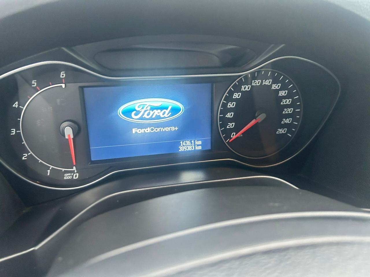 Ford Galaxy 2.0 TDCi 7 POSTI 2011
