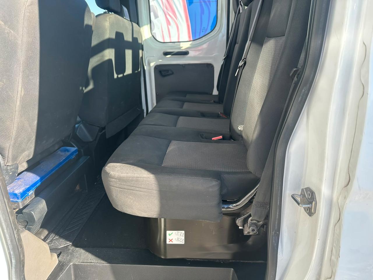 Ford Transit 350 2.0TDCi EcoBlue 130CV 7 posti