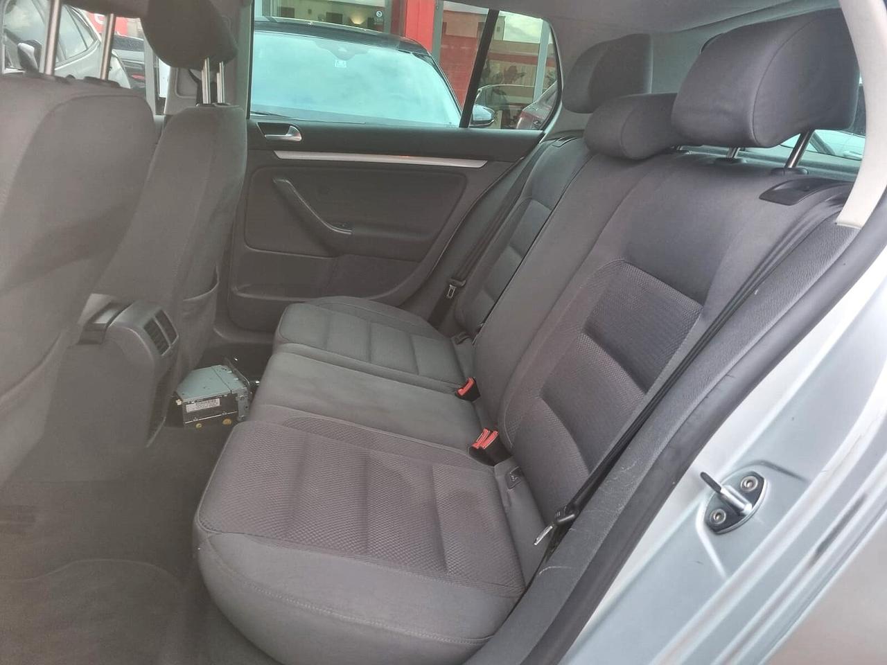Volkswagen Golf 2.0 TDI 5p. 140cv AUTOMATICA