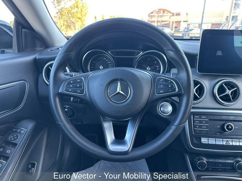 Mercedes-Benz CLA CLA 220 d Automatic Sport