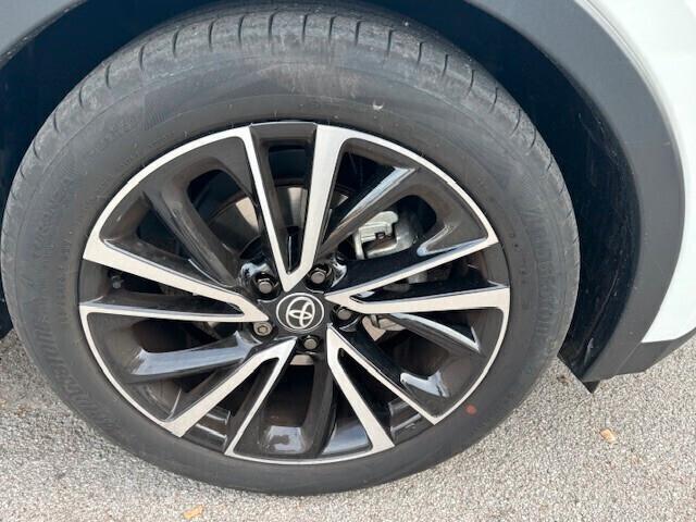 Toyota C-HR Finanziabile Garanzia anche permuta