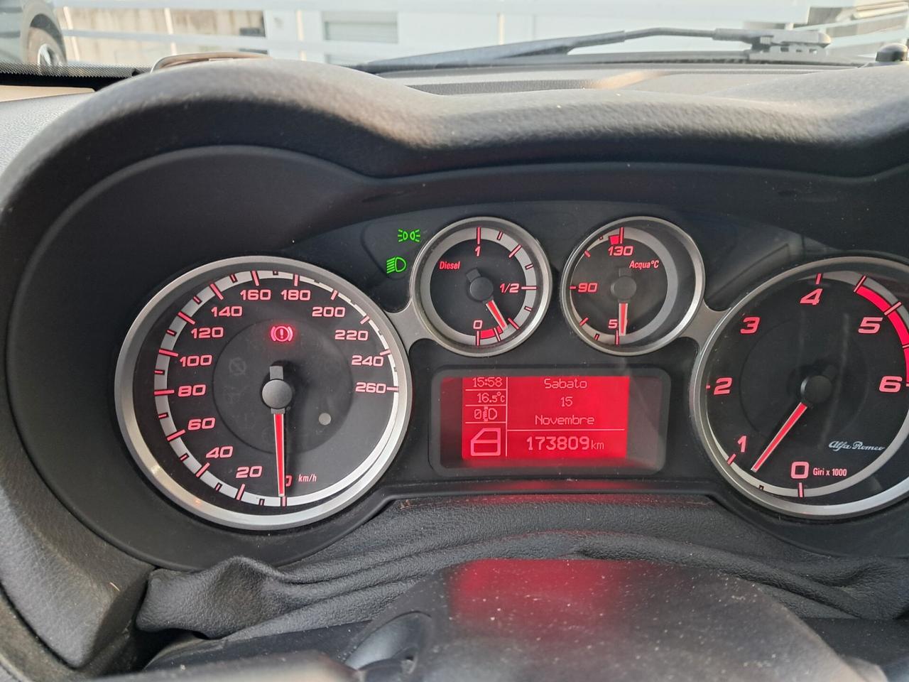 Alfa Romeo MiTo 1.6 JTDm-2 120cv Distinctive