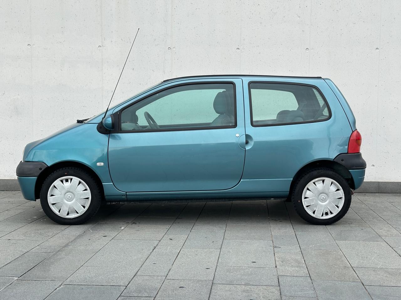 Renault Twingo 1.2i cat Authentique Neopatentati