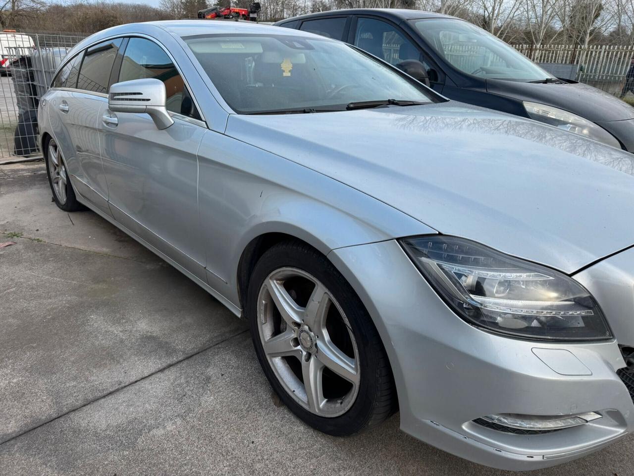 Mercedes-benz CLS 350 CDI SW BlueEFFICIENCY 4Matic