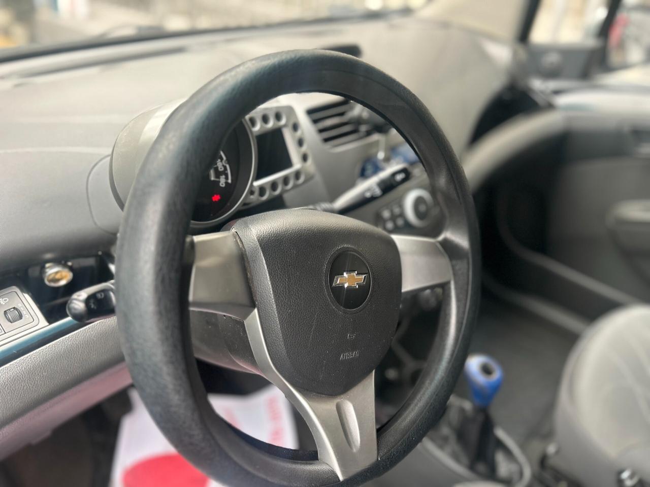 Chevrolet Spark 1.0 GPL Eco Logic Pink Lady Special Edition