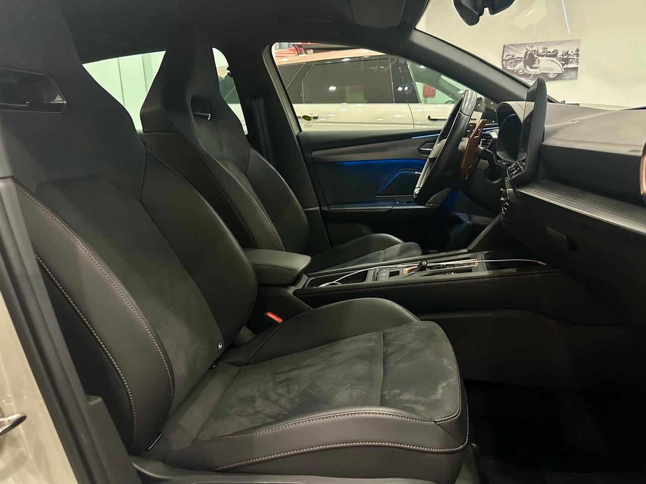Cupra Leon 1.5 Hybrid 150 CV DSG