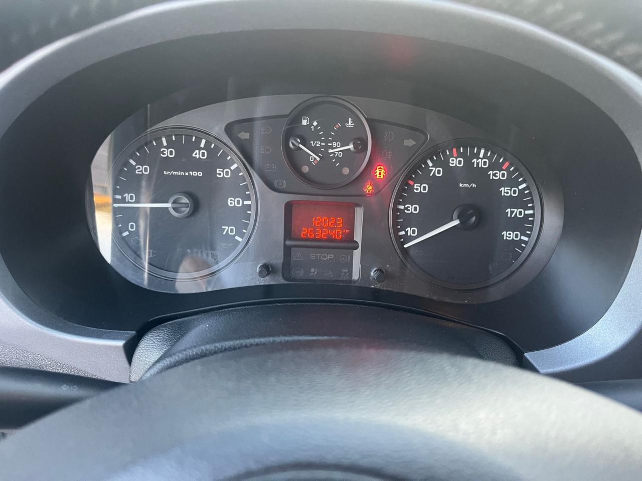 Citroen Berlingo 1.6 HDi XTR Theatre Unipro 2012