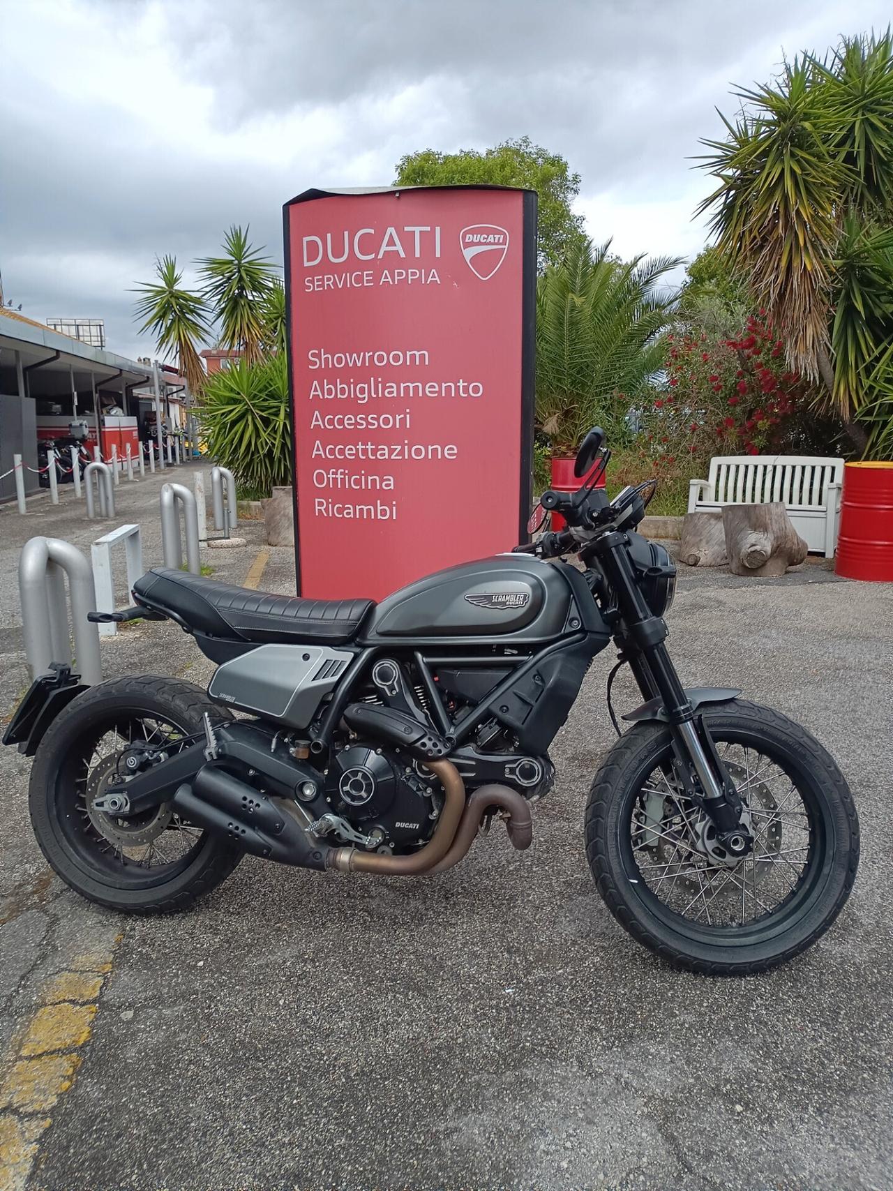 Ducati Scrambler 800 NIGHTSHIFT
