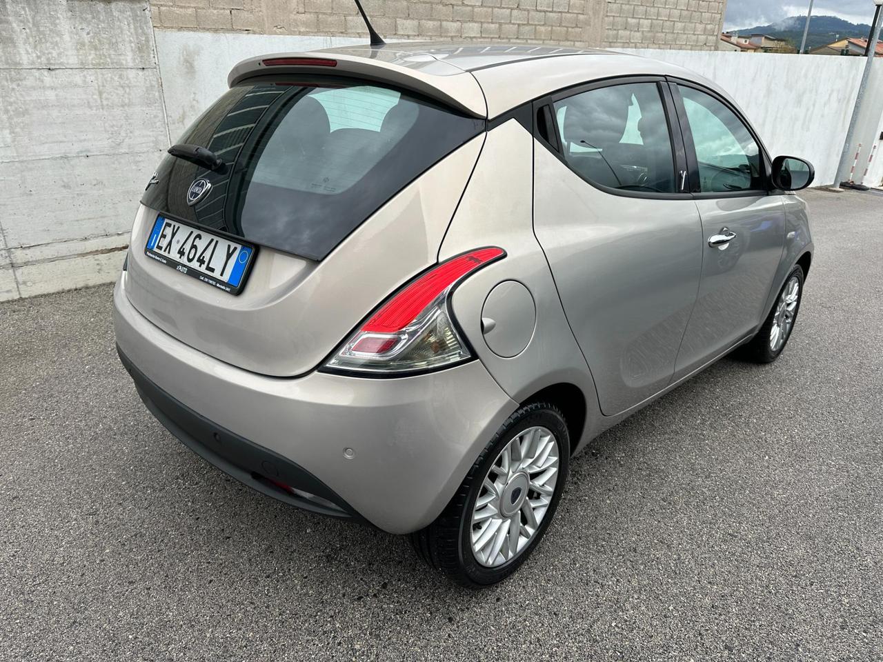 Lancia Ypsilon 5 Porte Ypsilon 1.3 mjt Gold s&s 95cv