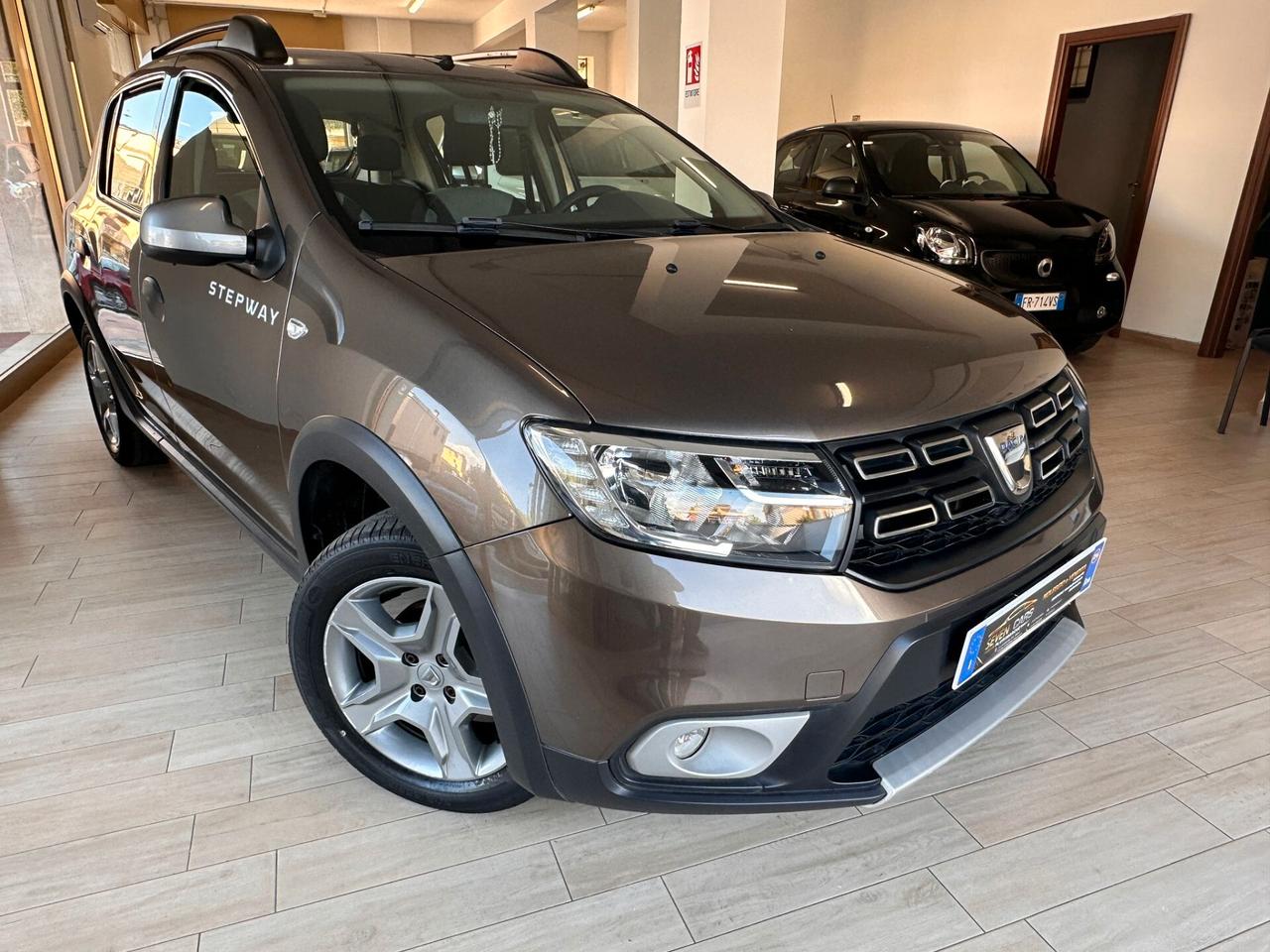 Dacia Sandero Stepway 0.9 TCe Turbo GPL 90 CV S&S Techroad