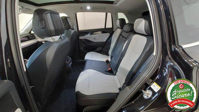 VOLKSWAGEN Tiguan 2.0 TDI 193 CV DSG 4MOTION Elegance