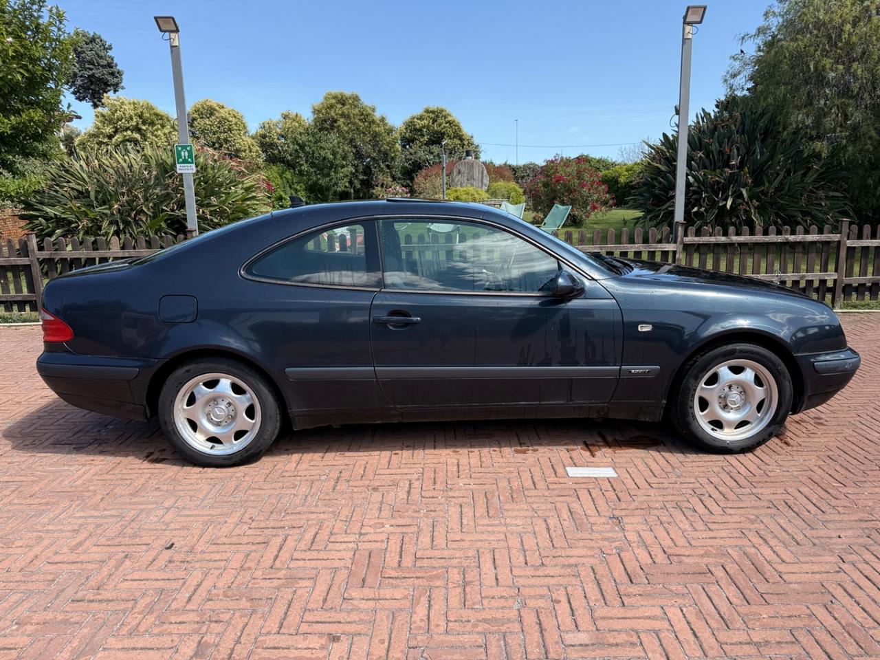 Mercedes-benz CLK 200 cat Elegance