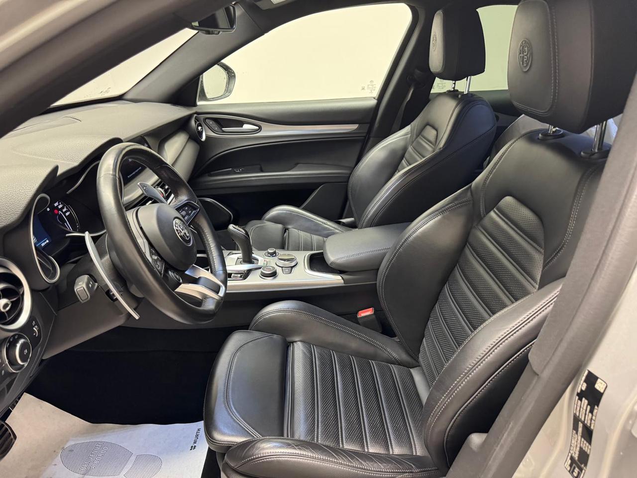 ALFA ROMEO Stelvio 2020 - Stelvio 2.2 t Veloce Q4 210cv auto