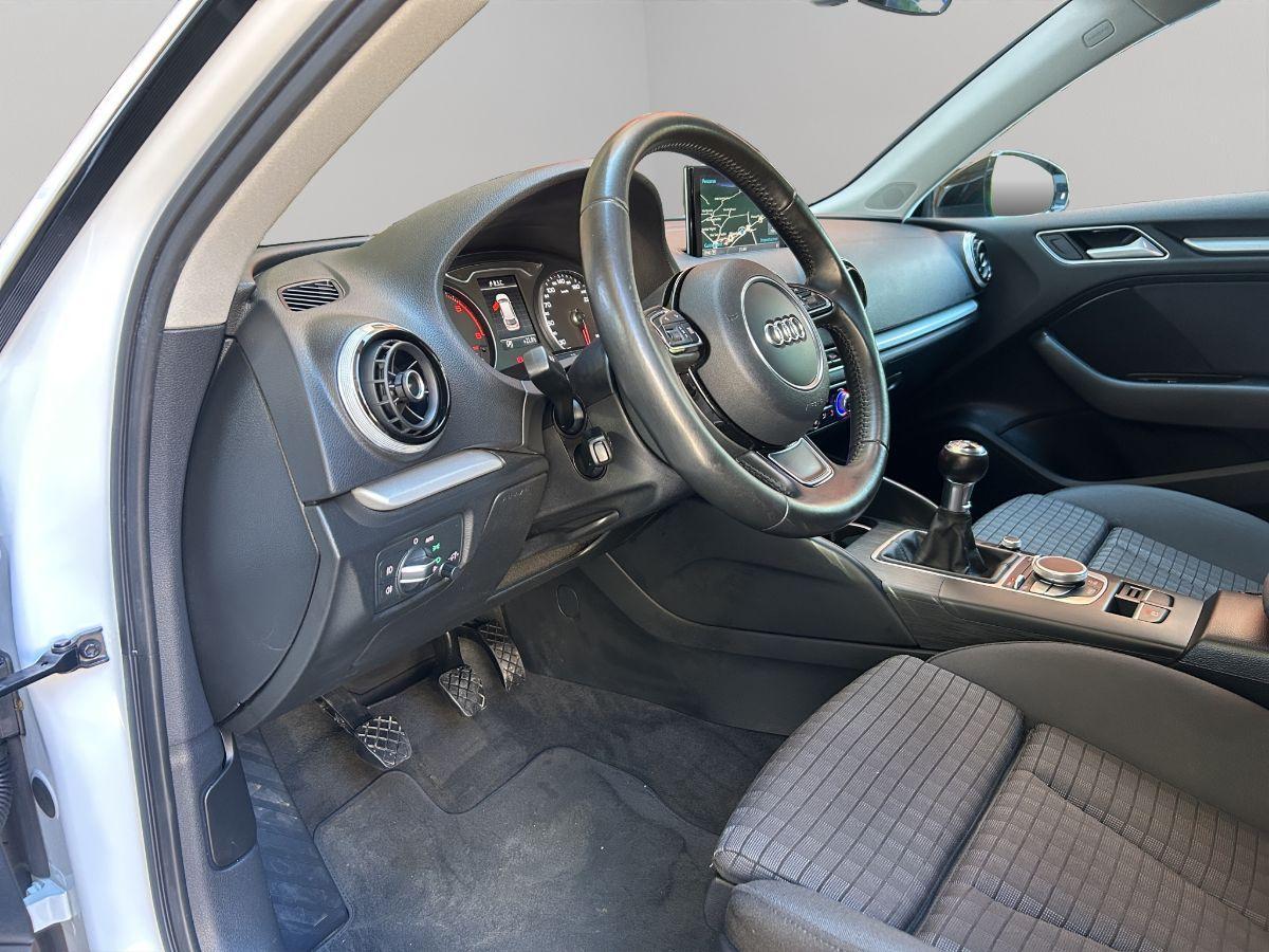 AUDI - A3 - SPB 2.0 TDI 150 CV S-LINE