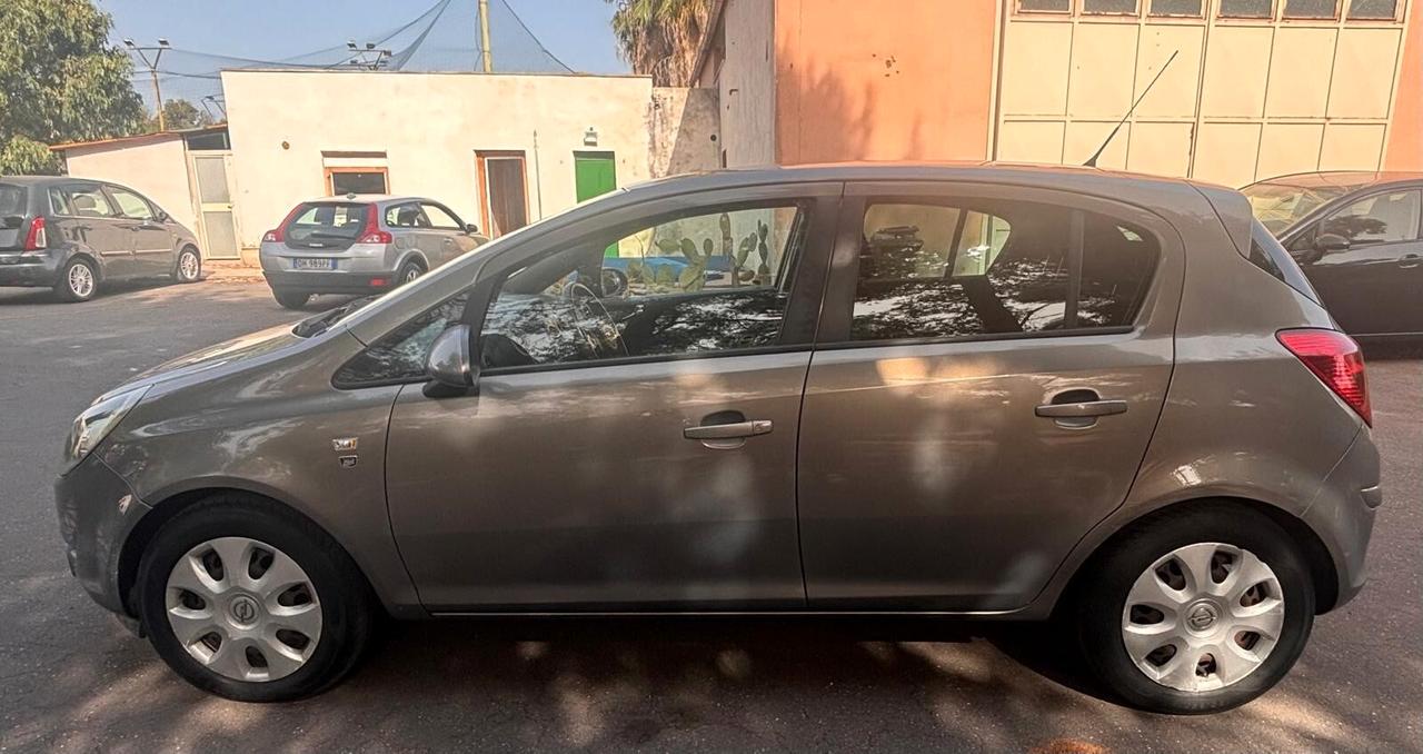 Opel Corsa 1.3 CDTI 95CV F.AP. 5 porte Cosmo