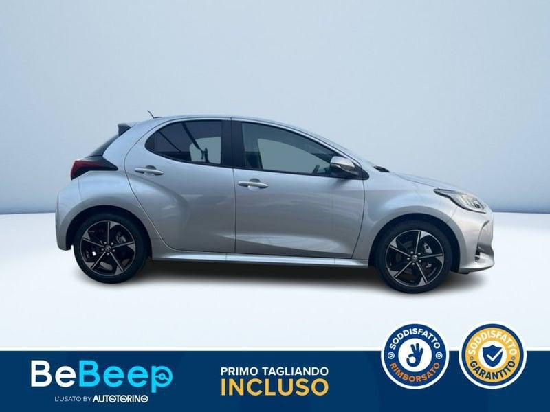 Toyota Yaris 1.5H 130 LOUNGE