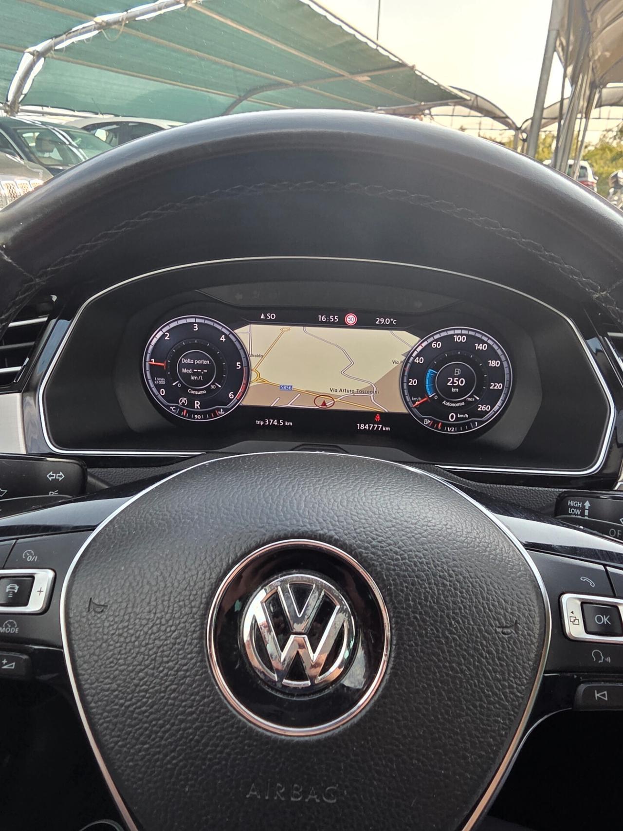 Volkswagen Passat 2.0 TDI DSG Highline BlueMotion Technology