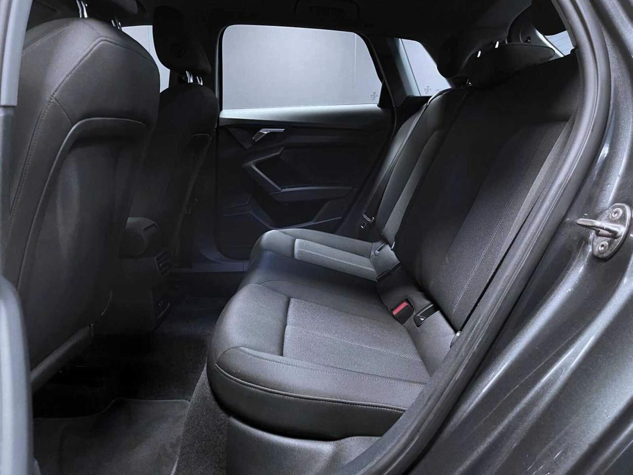 AUDI A3 SPB 30 TDI 116 CV S-TRONIC S-LINE