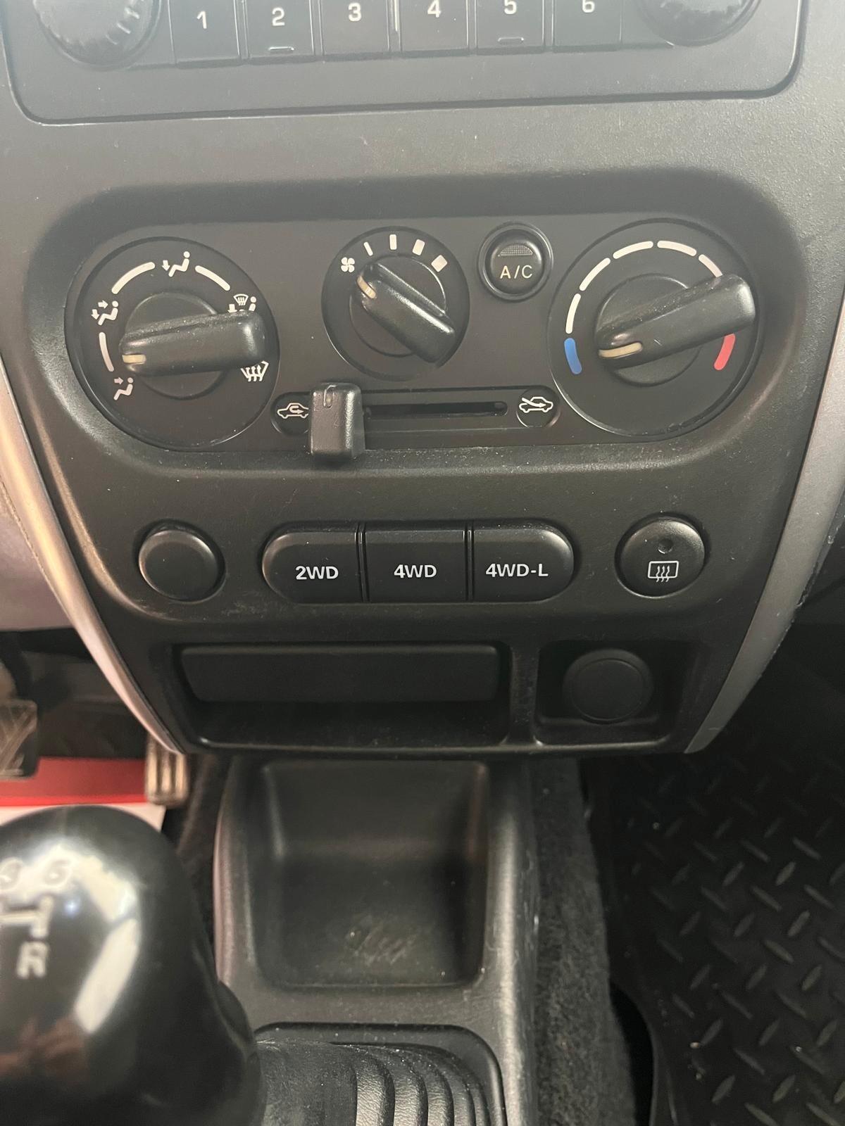 Suzuki Jimny 1.3i 16V cat 4WD JLX