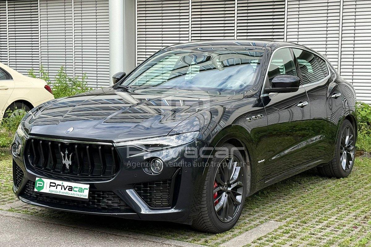 MASERATI Levante V6 Diesel 275 CV AWD Gransport