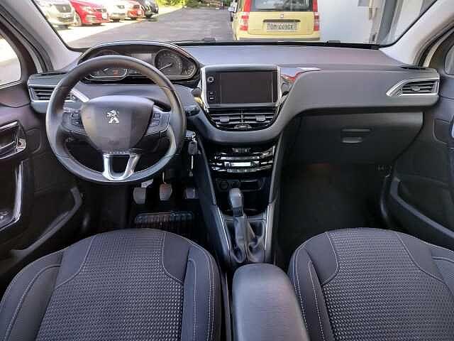 Peugeot 208 BlueHDi 75 5 porte Allure