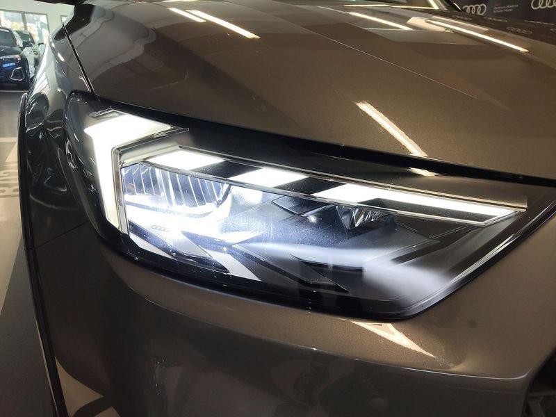 Audi A1 A1 citycarver 30 TFSI S tronic Identity Contrast