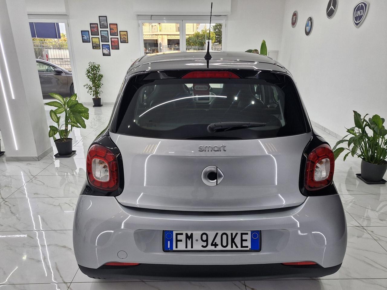 SMART FORFOUR 1.0 PRIME 71CV FULL OPTIONAL